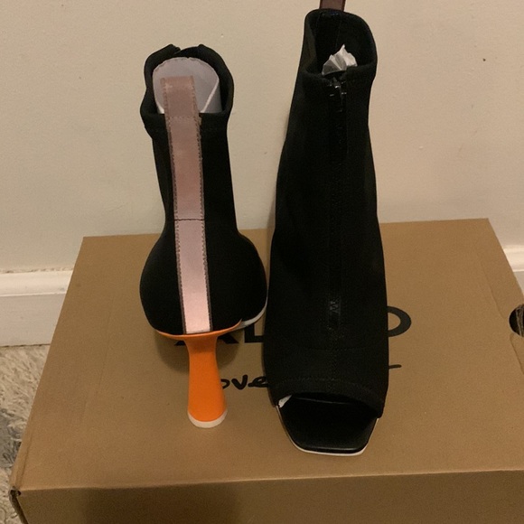 ALDO  Women's Open Toe Bootie Heel Black With Neon Orange Heel. - Picture 3 of 6